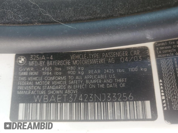 2003 BMW 3 Series 325i with VIN WBAET37423NJ33256, listed as a Copart auction lot 43985715 with 117,346 mi miles and Clean Title. Bid and sale history available at DreamBid. Image 13.