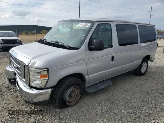 2009 Ford Econoline Passenger XL с VIN 1FBNE31L19DA71574, выставлен на аукционе Copart как лот 44180085 с пробегом 238 576 миль миль и Списание • Salvage title. История ставок и продаж доступна на DreamBid. Изображение 1.