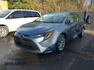 2021 Toyota Corolla LE with VIN JTDEPMAE8MJ173753, listed as a IAAI auction lot 40675579 with 107,086 mi miles. Bid and sale history available at carsss.com. Image 2.