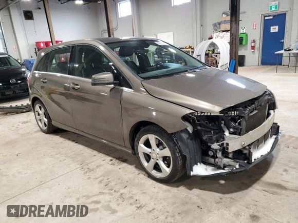2013 Mercedes-Benz B 250 Sports Tourer with VIN WDDMH4EB1DJ161295, listed as a Copart auction lot 52190755 with 112,113 mi miles and Clean Title. Bid and sale history available at DreamBid. Image 4.