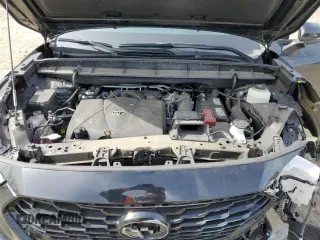 2022 Toyota Highlander XSE with VIN 5TDLZRBH1NS187893, listed as a Copart auction lot 49720015 with 28,832 mi miles and Salvage title. Bid and sale history available at DreamBid. Image 12.