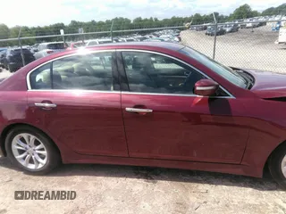 2013 Hyundai Genesis 3.8L z VIN KMHGC4DD8DU212407, wystawiony jako IAAI lot #42237644 z przebiegiem 113 143 mil mil oraz . Historia ofert i sprzedaży dostępna na DreamBid. Obrazek 12.