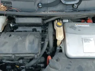 2009 Toyota Prius with VIN JTDKB20U697836496, listed as a IAAI auction lot 42959512 with 151,159 mi miles and . Bid and sale history available at DreamBid. Image 13.