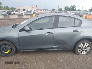 2013 Mazda 3 i SV z VIN JM1BL1TG9D1732559, wystawiony jako IAAI lot #42531526 z przebiegiem 207 132 mil mil oraz . Historia ofert i sprzedaży dostępna na DreamBid. Obrazek 13.