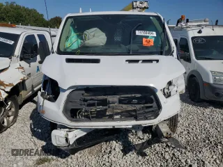 2018 Ford Transit с VIN 1FTYR1YM9JKB16261, выставлен на аукционе Copart как лот 74100484 с пробегом Не указан миль и На запчасти • Non repairable. История ставок и продаж доступна на DreamBid. Изображение 5.