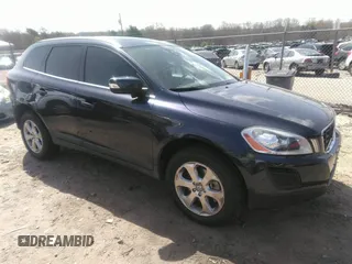 2013 Volvo XC60 3.2L с VIN YV4952DL0D2383907, выставлен на аукционе IAAI как лот 41844738 с пробегом 94 982 миль миль и . История ставок и продаж доступна на DreamBid. Изображение 1.