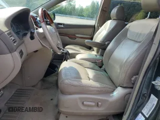 2004 Toyota Sienna XLE with VIN 5TDBA22C24S002697, listed as a Copart auction lot 54633065 with 241,447 mi miles and Clean Title. Bid and sale history available at carsss.com. Image 7.