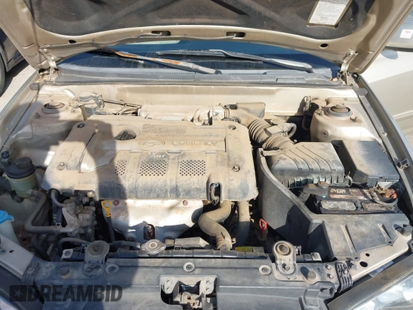 2005 Hyundai Elantra GLS with VIN KMHDN46DX5U109033, listed as a IAAI auction lot 42586032 with 119,550 mi miles and . Bid and sale history available at DreamBid. Image 10.