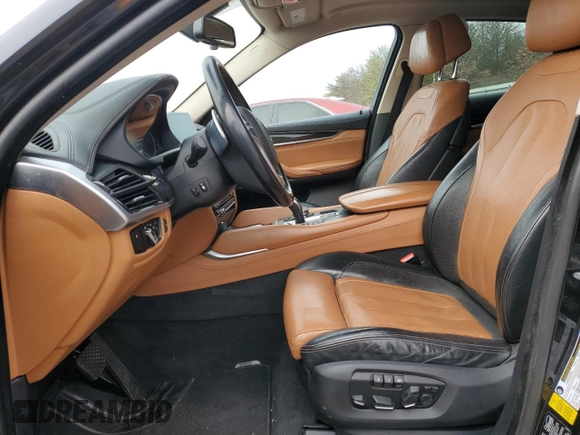 2015 BMW X6 xDrive35i z VIN 5UXKU2C58F0F95142, wystawiony jako Copart lot #78467614 z przebiegiem 94 909 mil mil oraz Czysty tytuł • Clean title. Historia ofert i sprzedaży dostępna na DreamBid. Obrazek 7.