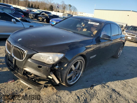 2013 BMW 7 Series 740Li xDrive with VIN WBAYF4C53DD281514, listed as a Copart auction lot 88701085 with 147,588 mi miles and Salvage title. Bid and sale history available at DreamBid. Image 1.