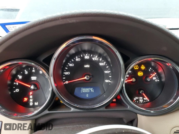 2010 Cadillac CTS Premium with VIN 1G6DP5EV2A0112043, listed as a Copart auction lot 42999805 with 198,800 mi miles and Salvage title. Bid and sale history available at DreamBid. Image 9.