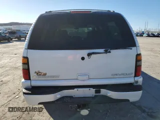 2005 Chevrolet Suburban Z71 with VIN 3GNFK16Z35G217438, listed as a Copart auction lot 43294115 with 100,353 mi miles and Salvage Title. Bid and sale history available at carsss.com. Image 6.