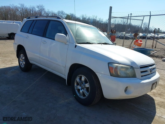 2007 Toyota Highlander with VIN JTEHP21A470189114, listed as a IAAI auction lot 41768588 with 181,542 mi miles. Bid and sale history available at carsss.com. Image 1.