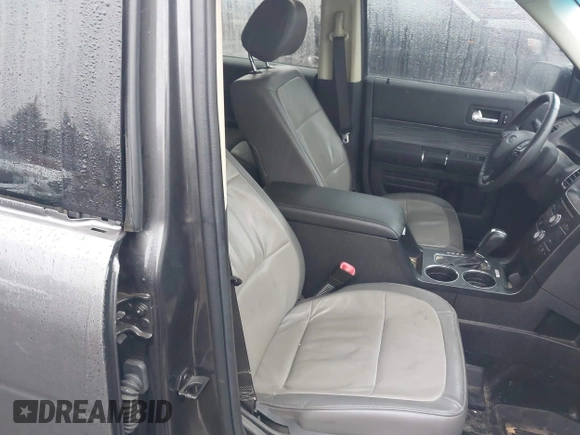 2019 Ford Flex SEL with VIN 2FMHK6C84KBA38054, listed as a IAAI auction lot 41083921 with 67,427 mi miles. Bid and sale history available at carsss.com. Image 5.