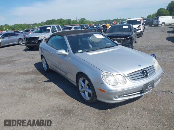 2005 Mercedes-Benz CLK 320 with VIN WDBTK65G55T040420, listed as a IAAI auction lot 42213018 with 32,696 mi miles and . Bid and sale history available at DreamBid. Image 1.