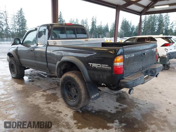 2004 Toyota Tacoma with VIN 5TEWN72N84Z336126, listed as a IAAI auction lot 41490400 with 243,647 mi miles and . Bid and sale history available at DreamBid. Image 3.