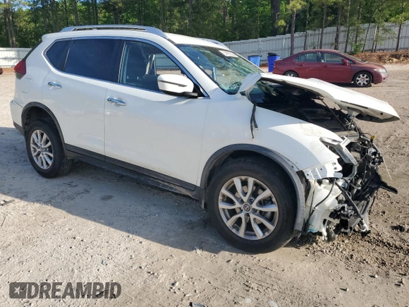 2020 Nissan Rogue S z VIN KNMAT2MV5LP514712, wystawiony jako Copart lot #54103225 z przebiegiem Nie podano mil oraz Szkoda całkowita • Salvage title. Historia ofert i sprzedaży dostępna na DreamBid. Obrazek 4.