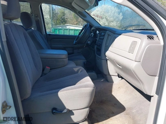 2003 Dodge Ram 1500 ST with VIN 1D7HU18D33S373245, listed as a IAAI auction lot 41801674 with 169,395 mi miles. Bid and sale history available at carsss.com. Image 5.