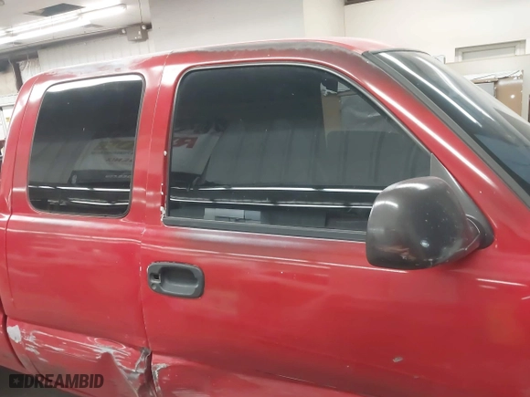 2004 Chevrolet Silverado 1500 Work Truck with VIN 1GCEC19X14Z201765, listed as a IAAI auction lot 41797614 with 300,991 mi miles. Bid and sale history available at carsss.com. Image 13.