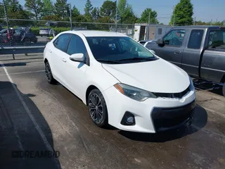 2016 Toyota Corolla L with VIN 2T1BURHE0GC567066, listed as a IAAI auction lot 42061245 with 122,225 mi miles. Bid and sale history available at carsss.com. Image 1.
