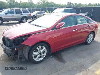 2012 Hyundai Sonata Limited z VIN 5NPEC4AC8CH425163, wystawiony jako IAAI lot #42297206 z przebiegiem 159 946 mil mil oraz . Historia ofert i sprzedaży dostępna na DreamBid. Obrazek 17.
