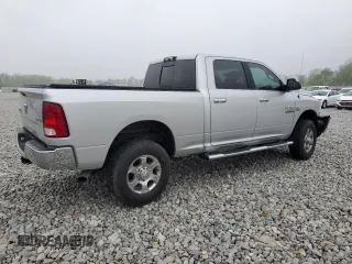 2018 Ram 2500 Big Horn z VIN 3C6UR5DLXJG333139, wystawiony jako Copart lot #56044135 z przebiegiem 105 500 mil mil oraz Szkoda całkowita • Salvage title. Historia ofert i sprzedaży dostępna na DreamBid. Obrazek 3.