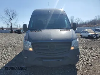 2016 Mercedes-Benz Sprinter Cargo Worker with VIN WD3PE8CD7GP185706, listed as a Copart auction lot 49659995 with 90,116 mi miles and Clean Title. Bid and sale history available at DreamBid. Image 5.