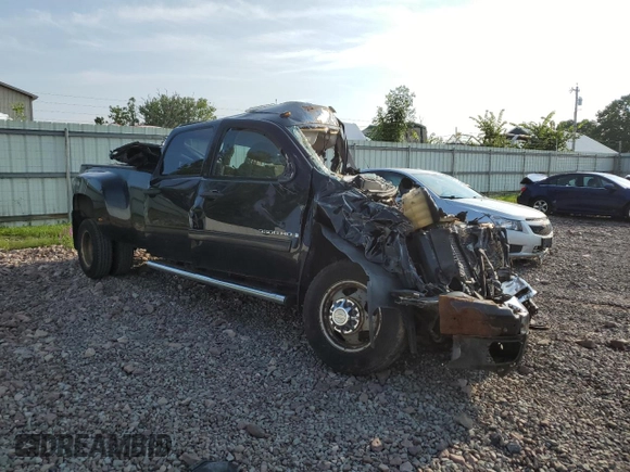 2009 Chevrolet Silverado 3500HD DRW LT with VIN 1GCJK83649F108015, listed as a Copart auction lot 66947984 with 0 mi miles and Non Repairable. Bid and sale history available at carsss.com. Image 4.