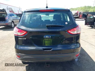 2015 Ford Escape S with VIN 1FMCU0F75FUA88076, listed as a IAAI auction lot 42197699 with 143,860 mi miles and . Bid and sale history available at DreamBid. Image 17.