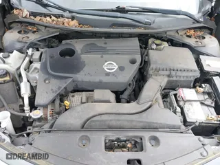 2014 Nissan Altima 2.5 SV with VIN 1N4AL3AP3EC426902, listed as a IAAI auction lot 42010417 with 200,050 mi miles. Bid and sale history available at carsss.com. Image 10.