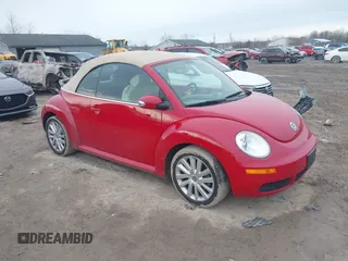 2010 Volkswagen Beetle with VIN 3VWRG3AL0AM005885, listed as a IAAI auction lot 41512057 with 60,808 mi miles and . Bid and sale history available at DreamBid. Image 1.