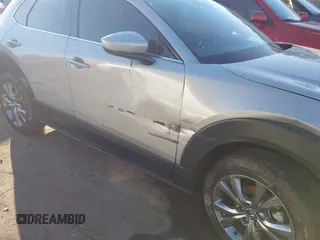 2024 Mazda CX-30 S Premium with VIN 3MVDMBDM9RM628162, listed as a IAAI auction lot 41262359 with 30,392 mi miles and . Bid and sale history available at DreamBid. Image 18.