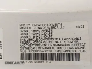 2024 Acura Integra w/A-Spec Package z VIN 19UDE4H37RA022000, wystawiony jako IAAI lot #41027233 z przebiegiem 16 464 mil mil oraz . Historia ofert i sprzedaży dostępna na DreamBid. Obrazek 9.
