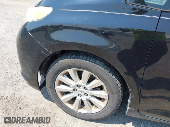 2011 Toyota Sienna XLE с VIN 5TDDK3DC7BS014835, выставлен на аукционе IAAI как лот 42433053 с пробегом 291 762 миль миль и . История ставок и продаж доступна на DreamBid. Изображение 17.