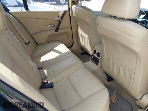 2007 BMW 5 Series 525i with VIN WBANE53577CY05978, listed as a IAAI auction lot 41943909 with 161,541 mi miles and . Bid and sale history available at carsss.com. Image 8.