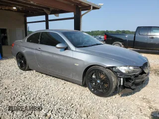 2008 BMW 3 Series 335i with VIN WBAWL73598PX54886, listed as a Copart auction lot 59329985 with 136,337 mi miles and Salvage title. Bid and sale history available at DreamBid. Image 4.