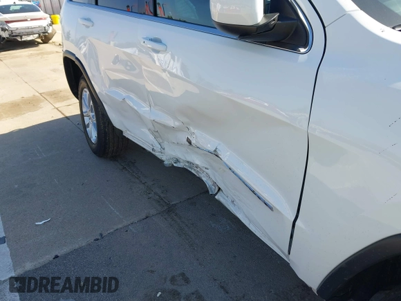 2022 Jeep Grand Cherokee Laredo X z VIN 1C4RJFAG7NC149692, wystawiony jako IAAI lot #42119197 z przebiegiem 37 835 mil mil oraz . Historia ofert i sprzedaży dostępna na DreamBid. Obrazek 19.