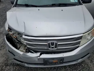 2013 Honda Odyssey EX-L с VIN 5FNRL5H64DB081600, выставлен на аукционе Copart как лот 58409145 с пробегом 186 588 миль миль и Списание • Salvage title. История ставок и продаж доступна на DreamBid. Изображение 12.