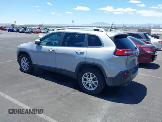 2017 Jeep Cherokee Latitude with VIN 1C4PJMCB1HD213964, listed as a IAAI auction lot 42263437 with 105,618 mi miles and . Bid and sale history available at DreamBid. Image 3.