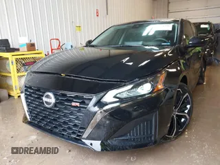 2024 Nissan Altima 2.5 SR with VIN 1N4BL4CW7RN364798, listed as a IAAI auction lot 41751396 with 26,302 mi miles. Bid and sale history available at carsss.com. Image 18.