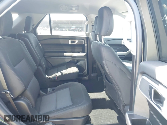 2022 Ford Explorer XLT z VIN 1FMSK7DH8NGB09893, wystawiony jako IAAI lot #42127802 z przebiegiem 43 213 mil mil oraz . Historia ofert i sprzedaży dostępna na DreamBid. Obrazek 8.