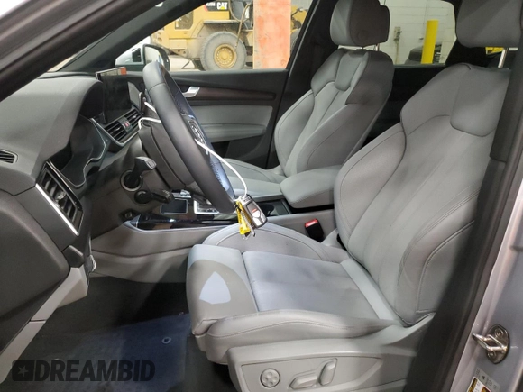 2023 Audi Q5 Sportback S line Premium Plus with VIN WA15AAFY3P2154281, listed as a Copart auction lot 49456025 with 19,896 mi miles and Salvage title. Bid and sale history available at DreamBid. Image 7.