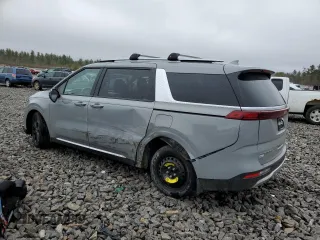 2022 Kia Carnival SX with VIN KNDNE5H36N6148600, listed as a Copart auction lot 52633034 with 69,307 mi miles and Salvage Title. Bid and sale history available at carsss.com. Image 2.