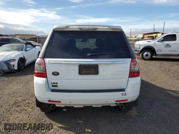 2011 Land Rover LR2 HSE z VIN SALFR2BN6BH266964, wystawiony jako Copart lot #59817305 z przebiegiem 179 491 mil mil oraz Czysty tytuł • Clean title. Historia ofert i sprzedaży dostępna na DreamBid. Obrazek 6.