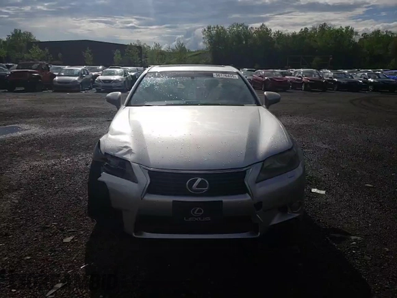 2013 Lexus GS 350 с VIN JTHCE1BL2D5002142, выставлен на аукционе Copart как лот 56176455 с пробегом 243 492 миль миль и На запчасти • Non repairable. История ставок и продаж доступна на DreamBid. Изображение 13.