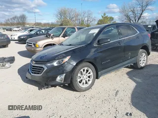2020 Chevrolet Equinox LT with VIN 2GNAXKEV6L6197615, listed as a IAAI auction lot 42033417 with 100,449 mi miles and . Bid and sale history available at carsss.com. Image 17.