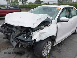 2013 Volkswagen Jetta SE with VIN 3VWDP7AJXDM432740, listed as a IAAI auction lot 42569834 with 118,659 mi miles and . Bid and sale history available at DreamBid. Image 6.