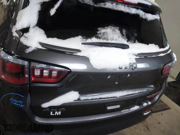 2019 Jeep Compass Trailhawk with VIN 3C4NJDDB2KT649889, listed as a IAAI auction lot 41562599 with 70,700 mi miles and . Bid and sale history available at carsss.com. Image 16.