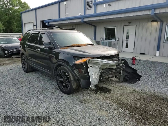 2014 Ford Explorer Sport z VIN 1FM5K8GT0EGA41060, wystawiony jako Copart lot #56993955 z przebiegiem 139 914 mil mil oraz Szkoda całkowita • Salvage title. Historia ofert i sprzedaży dostępna na DreamBid. Obrazek 14.