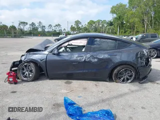 2025 Tesla Model Y Long Range z VIN 7SAYGDEEXSA362089, wystawiony jako IAAI lot #41469596 z przebiegiem 116 mil mil oraz . Historia ofert i sprzedaży dostępna na DreamBid. Obrazek 14.